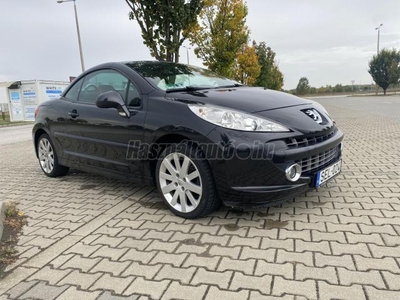 PEUGEOT 207 CC 1.6 VTi Feline