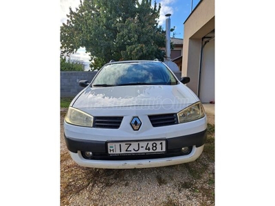 RENAULT MEGANE 1.4 Authentique