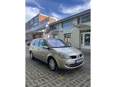 RENAULT SCENIC Grand Scénic 2.0 dCi Privilege 7 Fő. Navi. Ülésfűtés. Friss műszaki