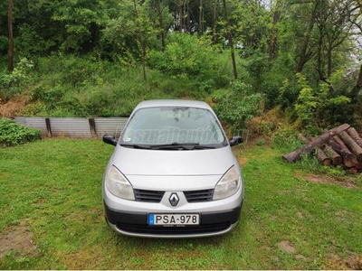 RENAULT SCENIC Scénic 1.6 Dynamique