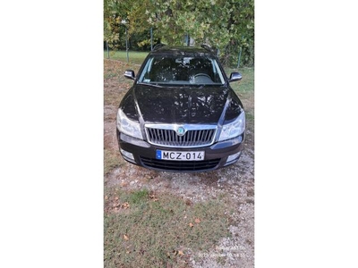 SKODA OCTAVIA 1.6 CR TDI Elegance DPF DSG