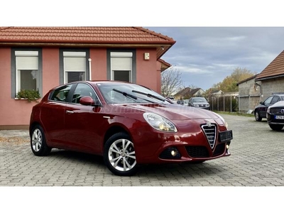 ALFA ROMEO GIULIETTA 1.4 TB Distinctive Radar//Tempomat//8Kerék