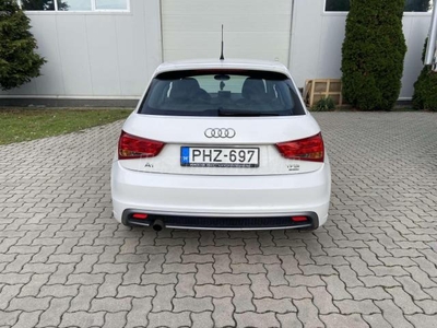 AUDI A1 Sportback 1.0 TFSI Basis