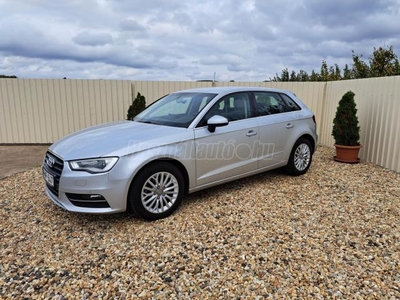 AUDI A3 Sportback 2.0 TDI Attraction