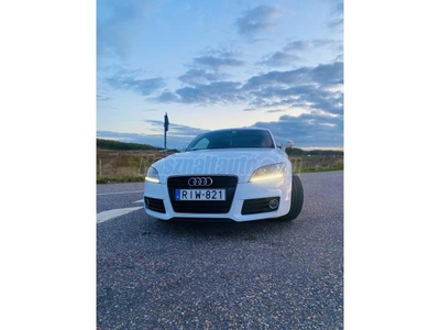 AUDI TT Coupe 2.0 TFSI S-tronic