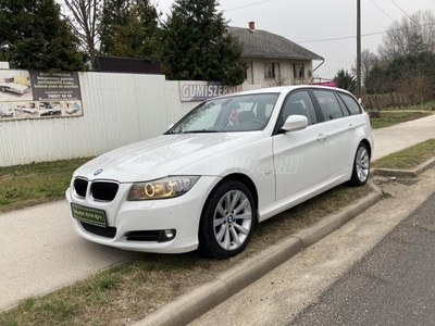 BMW 320d Touring (Automata) NAGY NAVI. vonóhorog