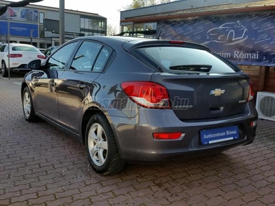 CHEVROLET CRUZE 1.6 LT 2. Tulaj. 74.000km! KLÍMA. PARKRADAR. TEMPOMAT. ALUFELNI