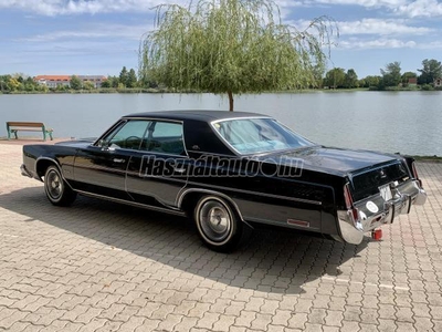 CHRYSLER NEW YORKER Brougham 6.6 V8 (Automata( 34.000 km!