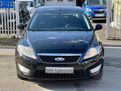 FORD MONDEO 1.6 Trend 142.211KM!VEZETETT SZ.KÖNYV!ÜLÉSFŰTÉS.DIGIT 2 ZÓNÁS KLÍMA!