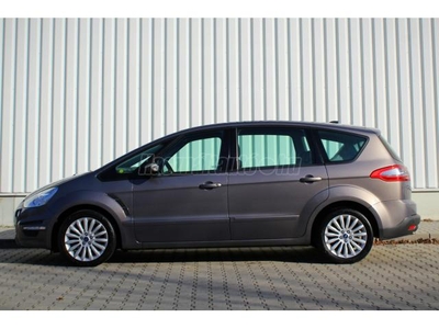 FORD S-MAX 2.0 TDCi Business Powershift Leinformálható !