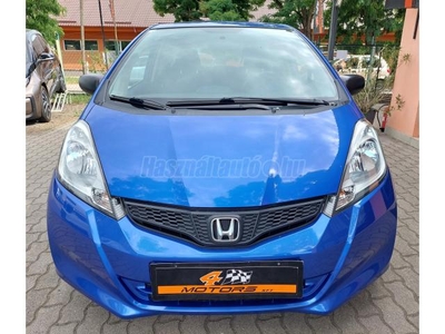 HONDA JAZZ 1.2 S 2. TULAJ. VÉGIG VEZETETT SZERVIZKÖNYV!!