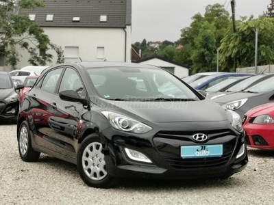 HYUNDAI I30 1.4 CRDi Life Kevés km+Klíma+Szép állapot!