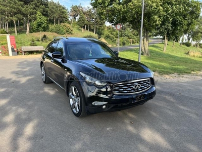 INFINITI FX30d 3.0 V6 S Premium (Automata) BŐR HŰT-FŰT-NAVI-KAMERA-TETŐABLAK