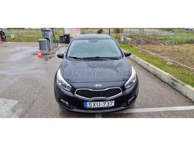 KIA CEE'D 1.4 CVVT EX