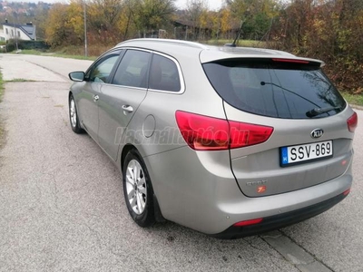 KIA CEE'D SW 1.6- GDI EX PRÉMIUM DCT