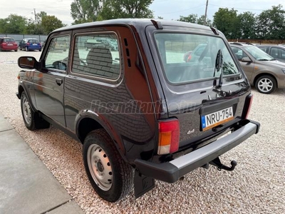 LADA NIVA 4x4 1.7 Classic Első tulajdonos - Vezetett szervizkönyves