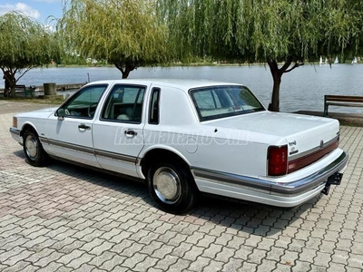 LINCOLN TOWN CAR 5.0 V8 (Automata)