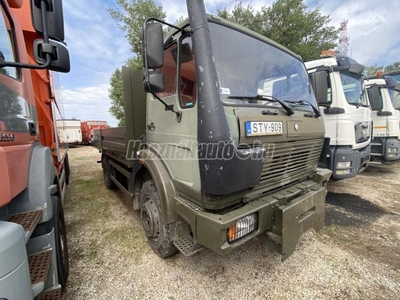 MERCEDES-BENZ 1017 A 4x4