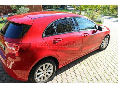 MERCEDES-BENZ A 180 (BlueEFFICIENCY) Style