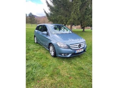 MERCEDES-BENZ B 200 CDI BlueEFFICIENCY (Automata)