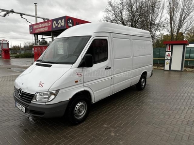 MERCEDES-BENZ SPRINTER 311 CDI 903.611