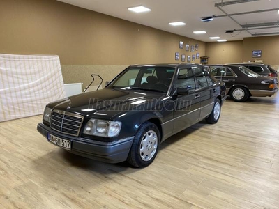 MERCEDES-BENZ W 124 E-KLASS 300D Sérülésmentes!!! OM606