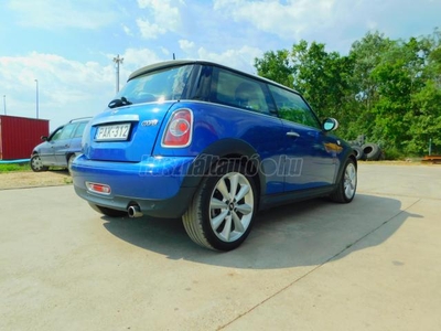 MINI COOPER 1.5(Automata) Téli szerelt kerék szettel. műszaki garanciával akár finanszírozásra