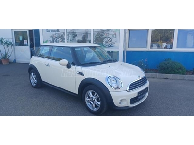 MINI MINI ONE 1.6 19- es