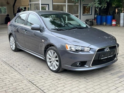 MITSUBISHI LANCER Sportback 1.8 Intense (NEM OSZTRÁK MAT FEHÉR KFT)