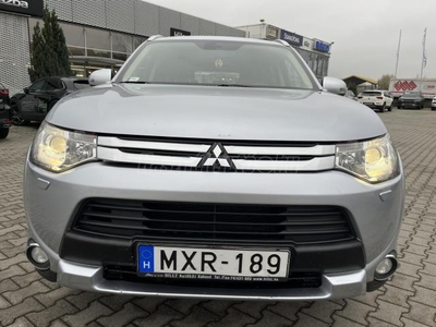 MITSUBISHI OUTLANDER 2.2 DI-D Intense Plus 4WD (Automata) Márkakereskedés!MO.i!