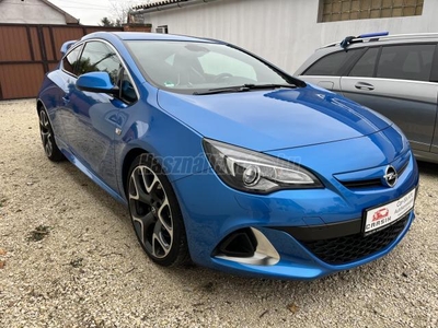 OPEL ASTRA J GTC 2.0 T Start-Stop OPC