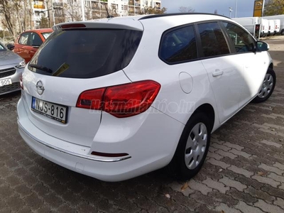 OPEL ASTRA J Sports Tourer 1.6 Business EURO6 magyar/ végig szervizelt!