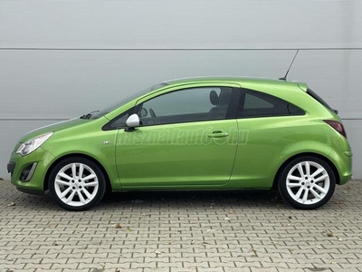 OPEL CORSA D 1.4 Cosmo Color Edition / NAVI / DIGITKLÍMA / ÜLÉS+KORMÁNYFŰTÉS / TOLATÓRADAR /