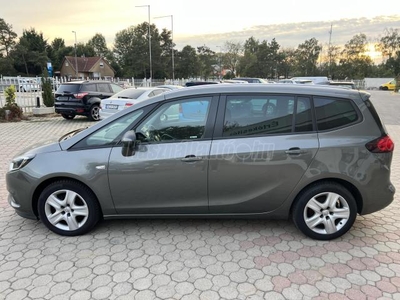 OPEL ZAFIRA Tourer 1.6 CDTI Selection KIJELZŐHIBÁS.SZÉP ÁLLAPOT