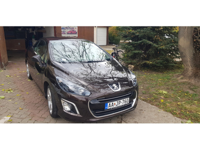 PEUGEOT 308 CC 2.0 HDi Sport Pack