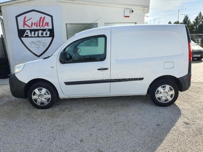 RENAULT KANGOO Express 1.5 dCi Pack Comfort Szervizkönyv / magyarországi