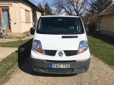 RENAULT TRAFIC 2.0 dCi L1H1 Authentique