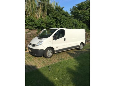 RENAULT TRAFIC 2.5 dCi L2H1 Cool