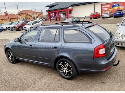 SKODA OCTAVIA Combi 1.6 Ambiente 153.000Km!Szervizkönyv!