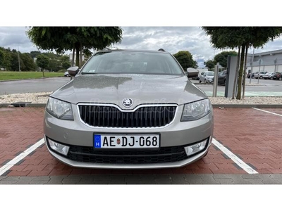 SKODA OCTAVIA Combi 1.6 CR Tdi Active