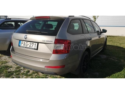 SKODA OCTAVIA Combi 2.0 CR TDI Style Euro 6