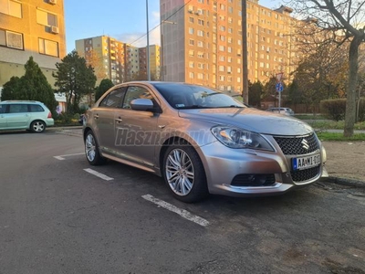 SUZUKI KIZASHI 2.4 SDLX CVT 4WD