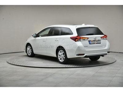 TOYOTA AURIS Touring Sports 1.4 D-4D Active Trend+ TSS MAGYAR-1.TUL-LED-PANORÁMA-Ü.FŰTÉS-KAMERA-SÁVTARTÓ!