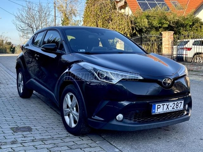 TOYOTA C-HR 1.2T Active (ülésfűtéssel) Első tulajdonostól/Magyarországi/Végig vezetett szerviz