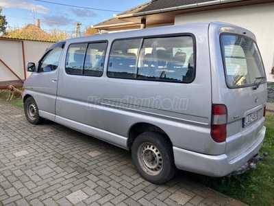 TOYOTA HI-ACE Hiace 2.5 D4-D Panel Van Long