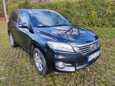 TOYOTA RAV 4 Rav4 2.0 Executive Navi CVT