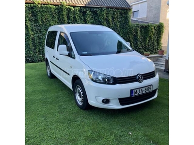 VOLKSWAGEN CADDY 1.6 CR TDI Team BMT