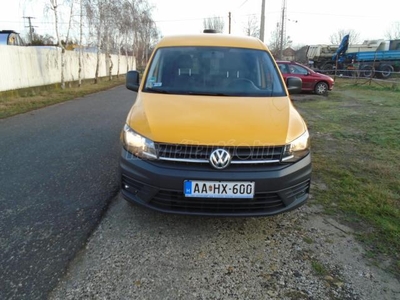 VOLKSWAGEN CADDY 2.0 TDI SCR BMT DSG 2KN