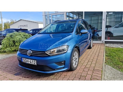 VOLKSWAGEN GOLF SPORTSVAN 1.6 TDI Comfortline DSG. Navi!