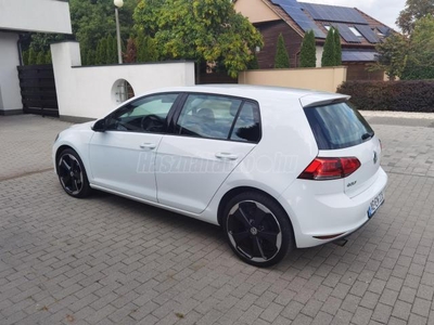 VOLKSWAGEN GOLF VII 1.2 TSI BMT Trendline